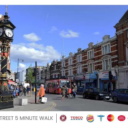 Modern Room In Centrally Located Apartment - Room 4 Londra Esterno foto