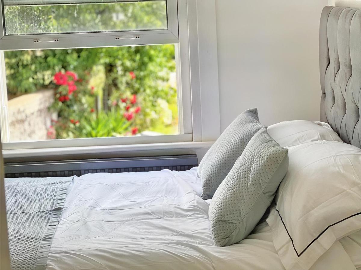 Modern Room In Centrally Located Apartment - Room 4 Londra Esterno foto